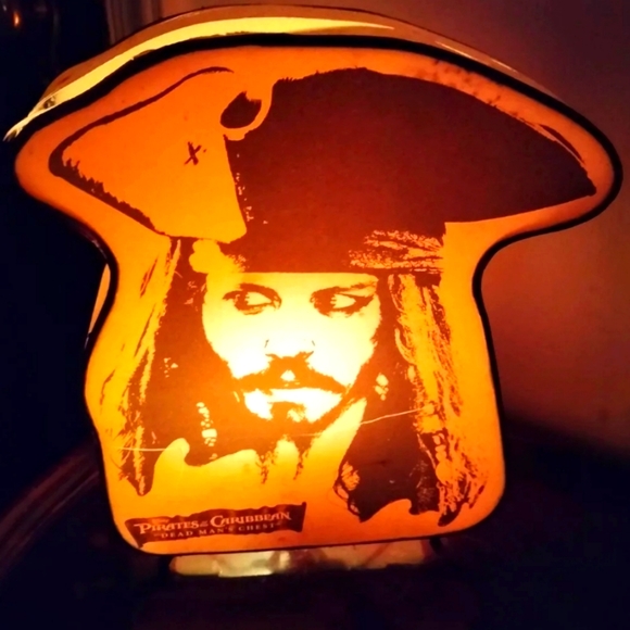 Disney - Picture 7 of 7